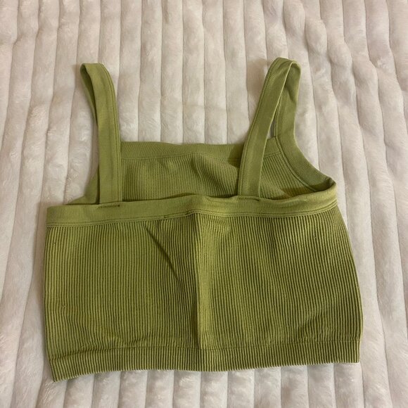 💚 Cotton:On Soft Sage Green Bamboo Crop Tank Top - Picture 2 of 3
